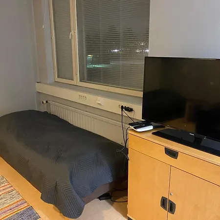 Lägenhet Varastotie 1c
